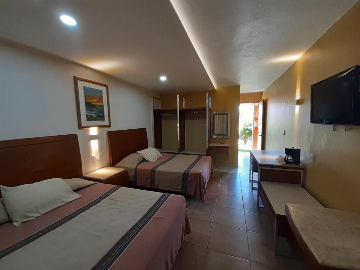 Hotel Maria Teresa Плайя-Асуль Экстерьер фото